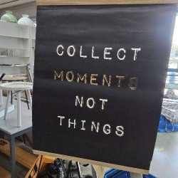 TOILE COLLECT MOMENTS NOT...