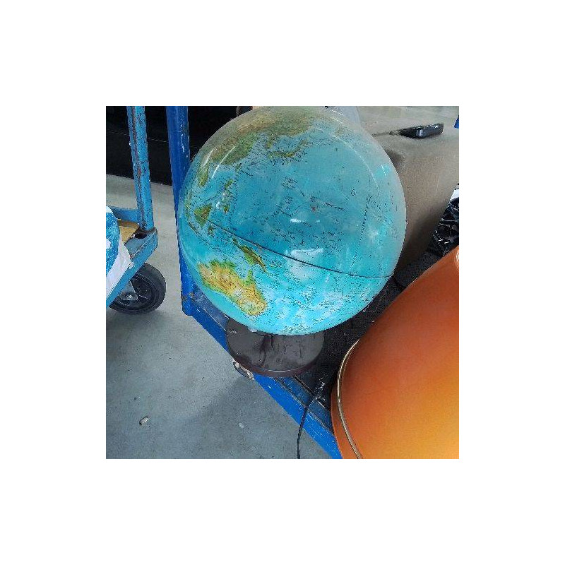GLOBE TERRESTRE
