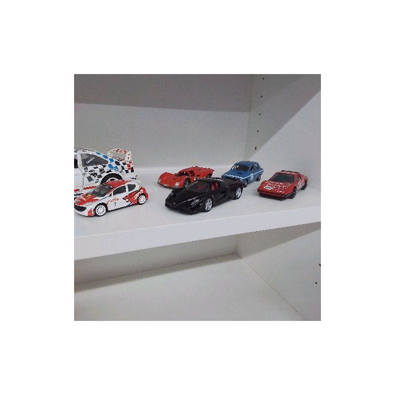 VOITURE 