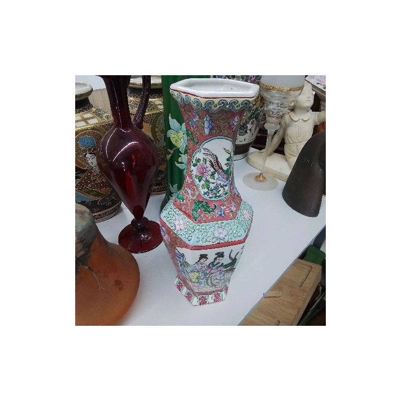 VASE ASIATIQUE ROSE