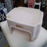 PETIT TABOURET PLASTIQUE