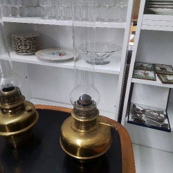 LAMPE A PETROLE A SYSTEME...