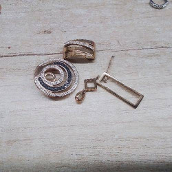 PENDENTIF