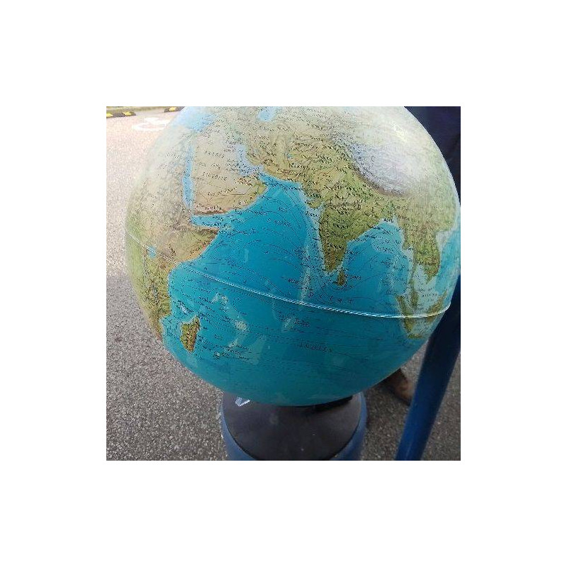 GLOBE TERRESTRE 