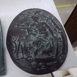 BAS RELIEF MEDAILLON 