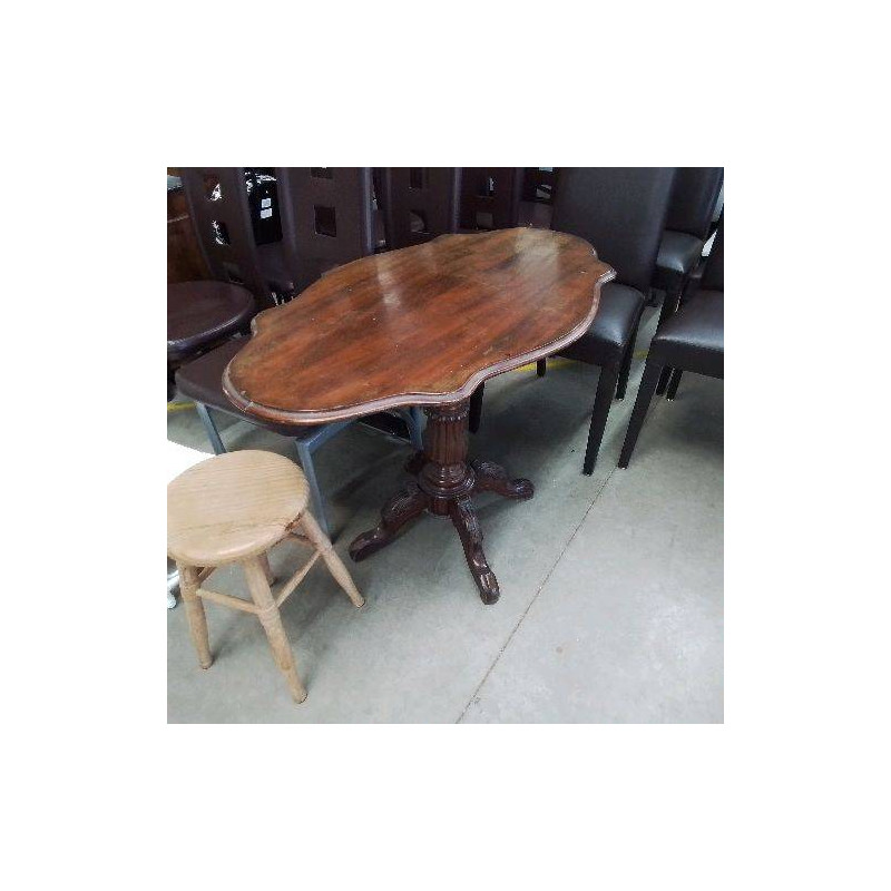 TABLE VIOLON EN L’ETAT