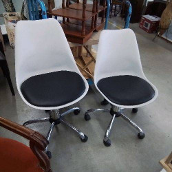 FAUTEUIL DE BUREAU COQUILLE 