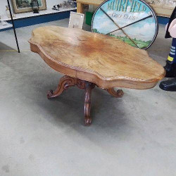 TABLE BASSE VIOLON 