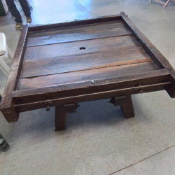 TABLE BASSE TRES GRAND MODELE 