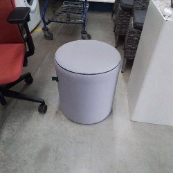POUF