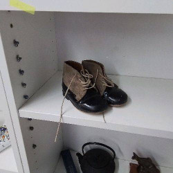 PAIRE CHAUSSURES