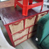 MEUBLE ROUGE A PANIERS