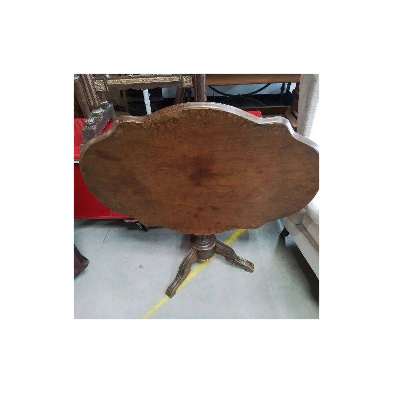 TABLE VIOLON