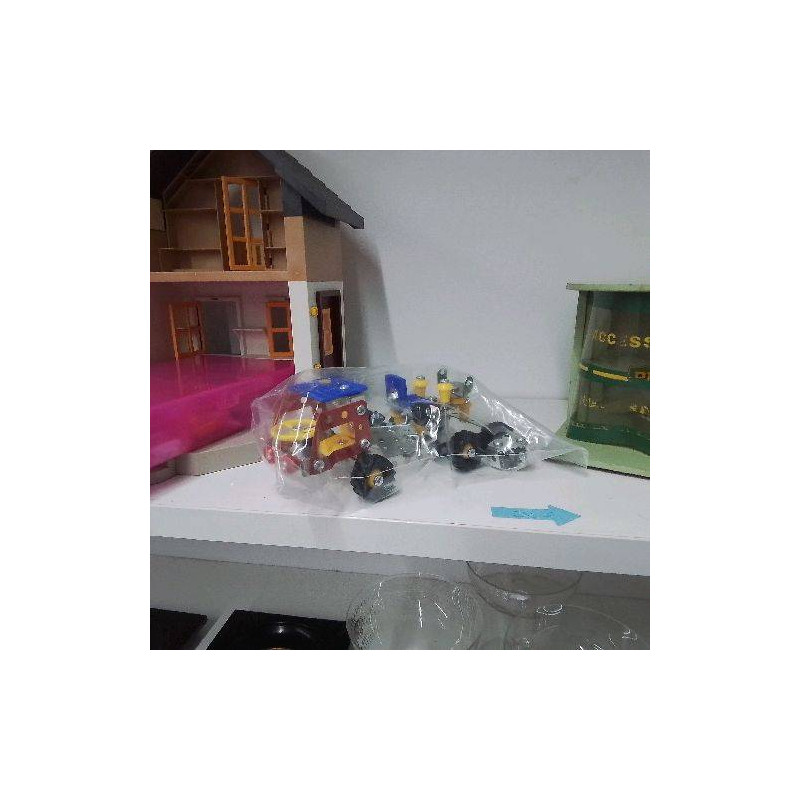 VOITURE MECANO