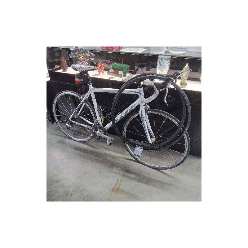 VELO DE ROUTE SCOTT ULTEGRA