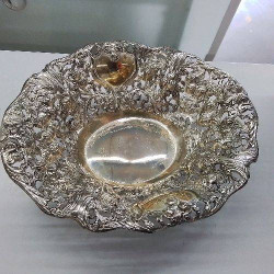 CORBEILLE METAL ARGENTÉ 