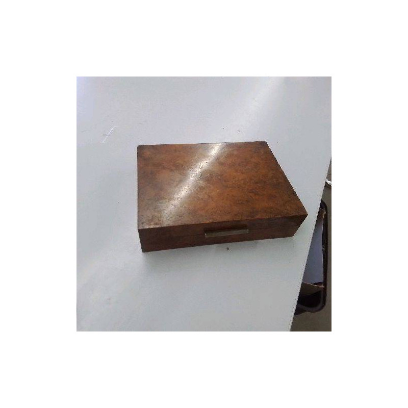 COFFRET A CIGARES EN LOUPE D’AMBOINE