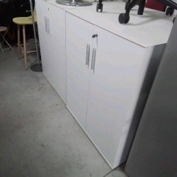 ARMOIRE DE BUREAU DESSUS...