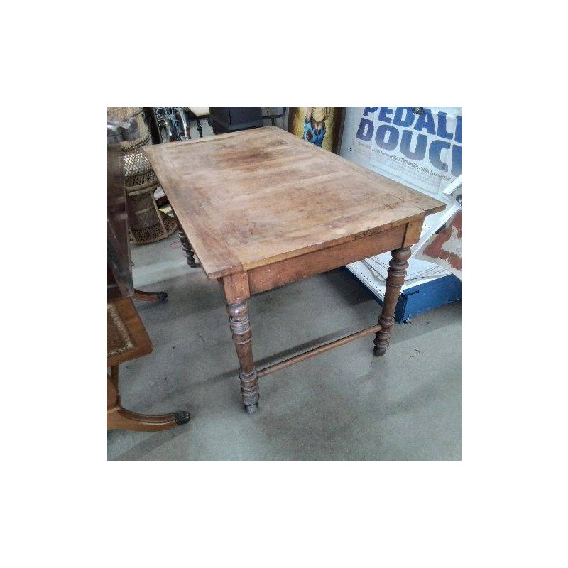 TABLE NOYER