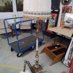 LAMPADAIRE BOIS DORÉ