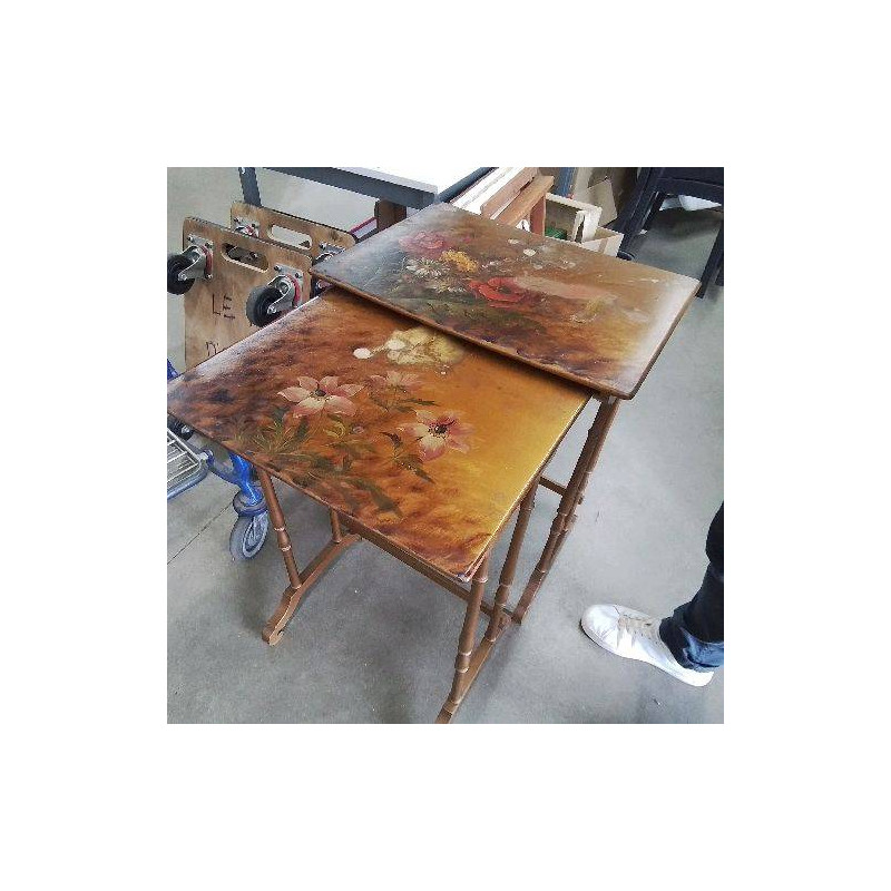 LA PAIRE DE TABLE GIGOGNE NAPOLEON III 