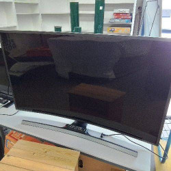 TELEVISEUR SAMSUNG INCURVÉ 