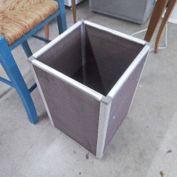 CACHE POT MODERNE 