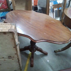 TABLE VIOLON