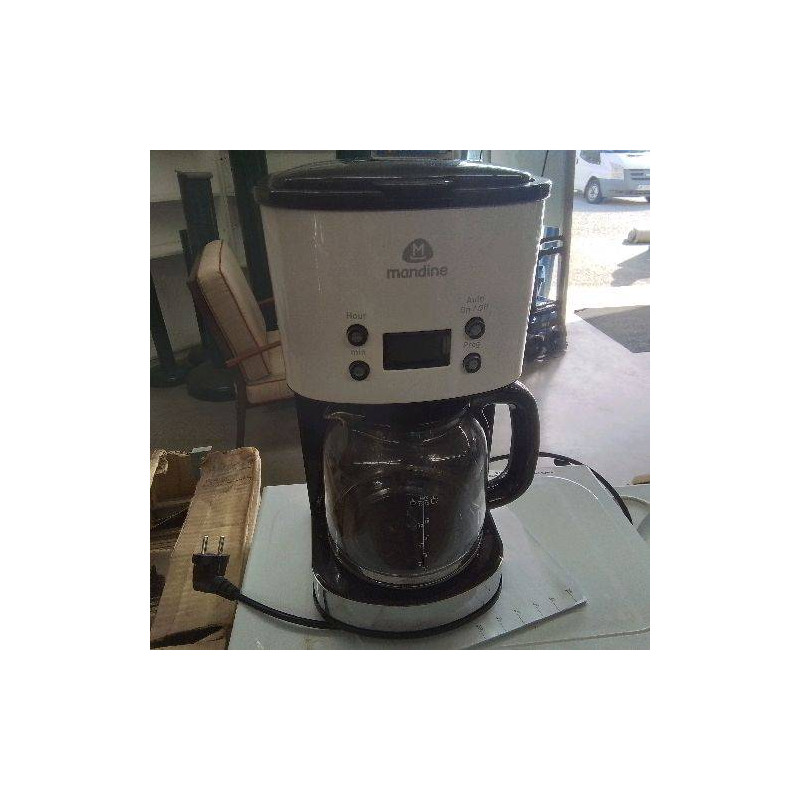 CAFETIERE MANDINE