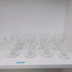 LOT DE 8 VERRES CRISTAL