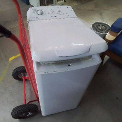 MACHINE A LAVER VEDETTE