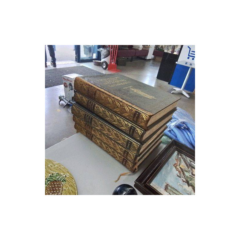 LOT 5 TOMES 